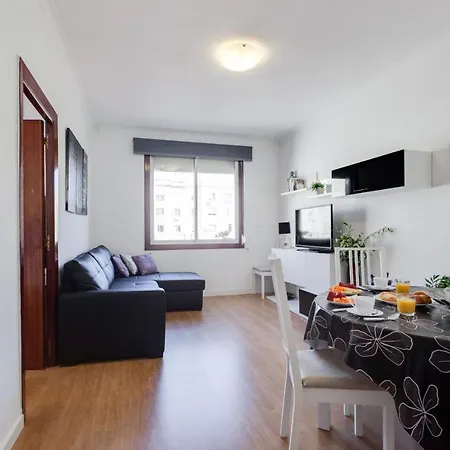 Sagrada Familia Lepant Apartment Barcelona